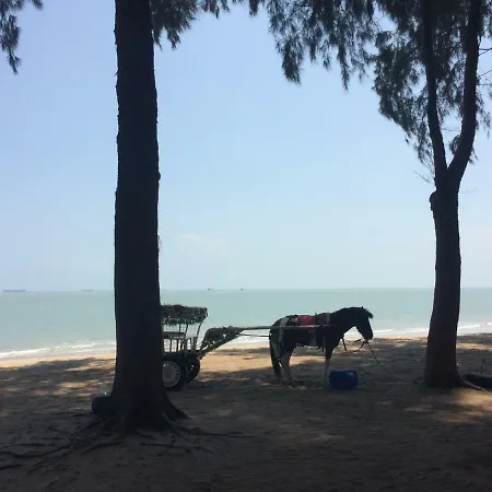 Porte Bleue Pantai Puteri Malacca Exterior photo