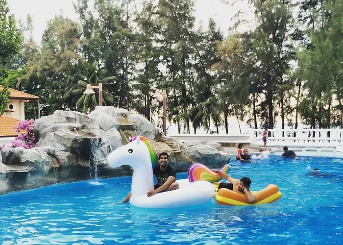 Porte Bleue Pantai Puteri