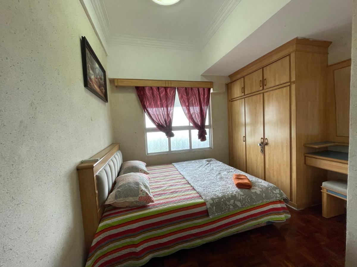 Apartment Porte Bleue Pantai Puteri *