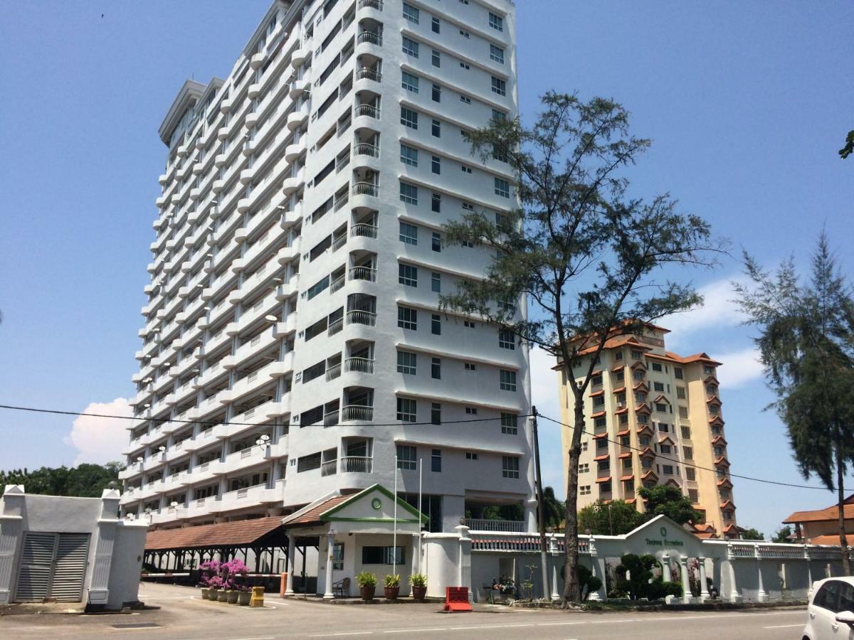 Porte Bleue Pantai Puteri Apartment *